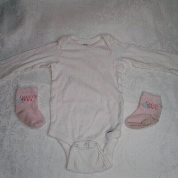 OshKosh Circo Gerber Baby Girl 12 Month Outfits Bundle Onesie Shorts Socks Teal - Picture 8 of 9